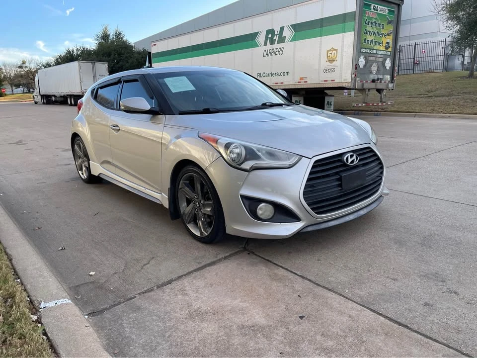 2014 Hyundai Veloster - Image 6 of 11