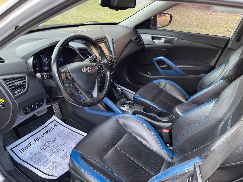 2014 Hyundai Veloster - Image 11 of 11
