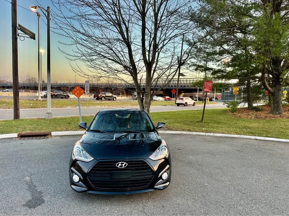 2014 Hyundai Veloster - Image 9 of 11