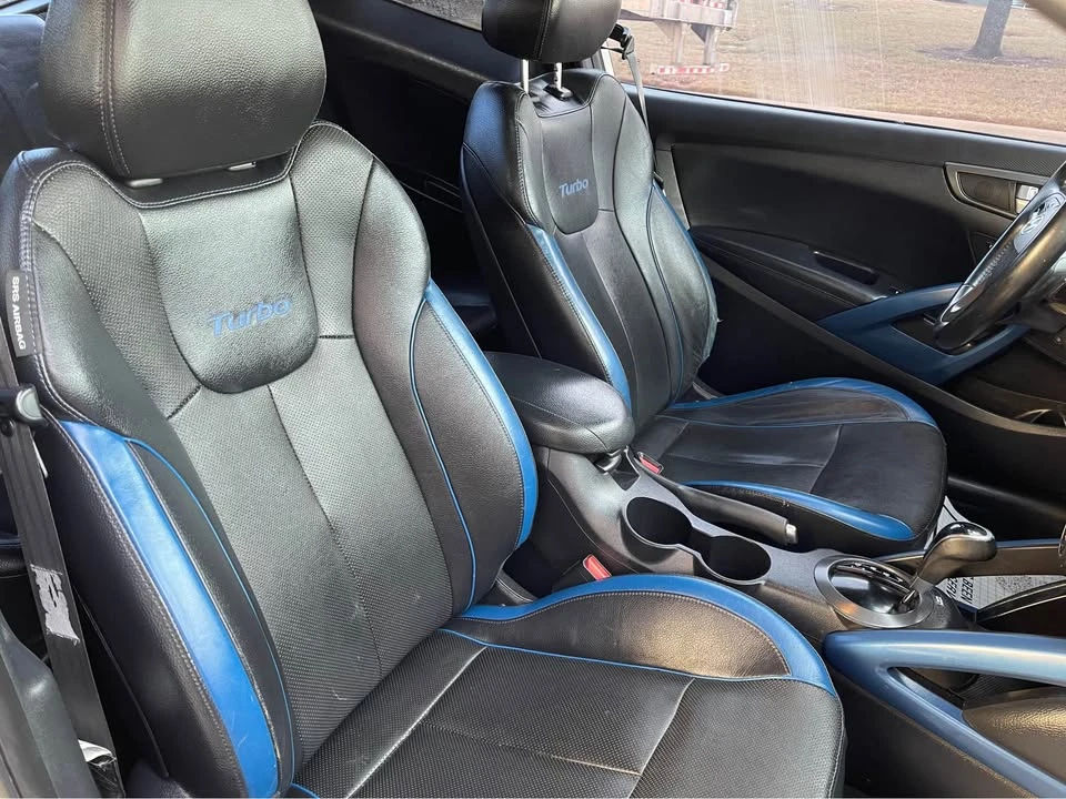 2014 Hyundai Veloster - Image 8 of 11