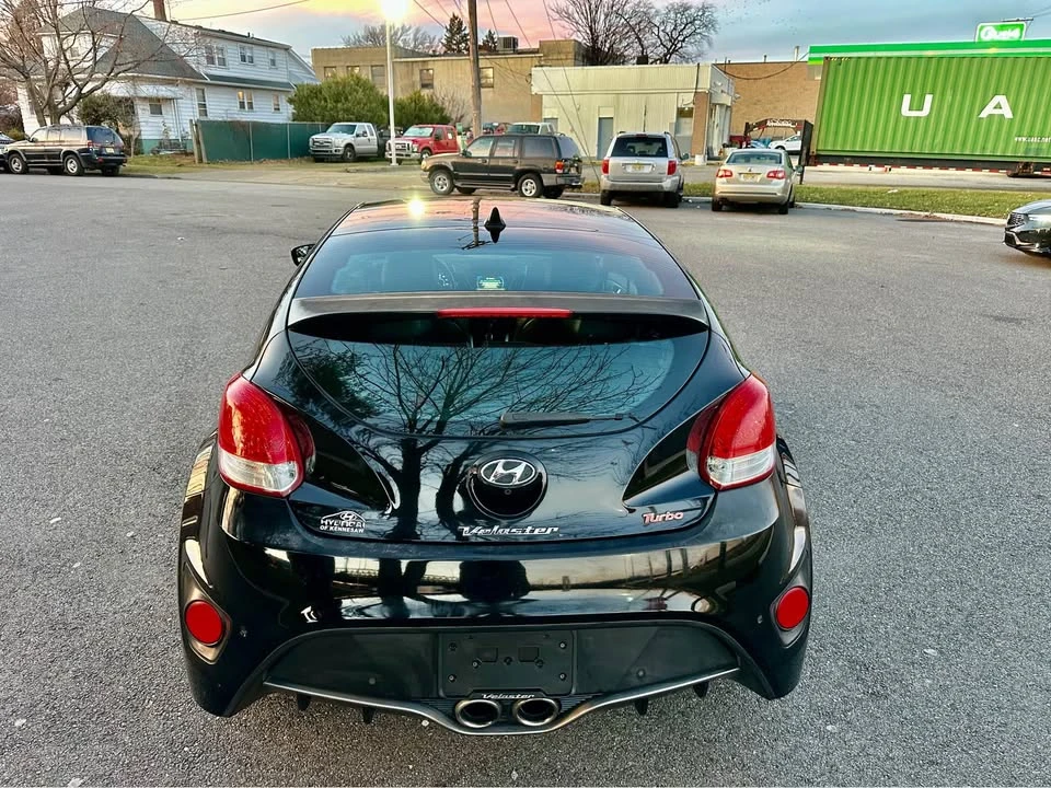 2014 Hyundai Veloster - Image 7 of 11