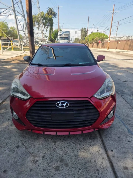 2014 Hyundai Veloster - Image 2 of 8