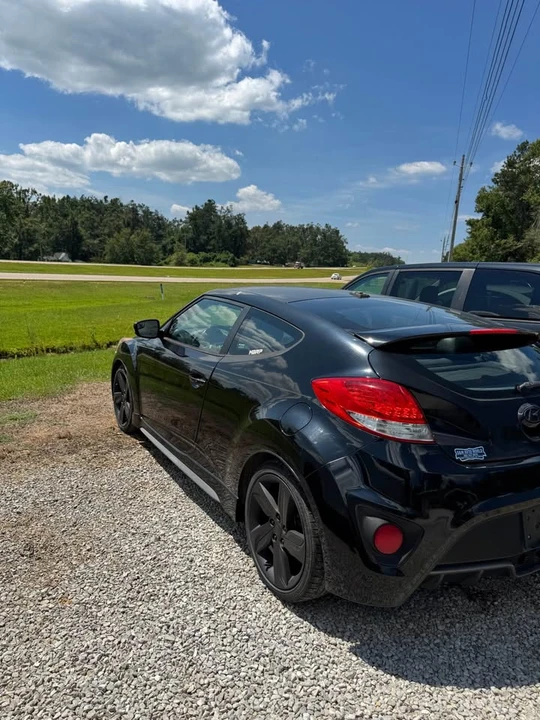 2014 Hyundai Veloster - Image 2 of 6