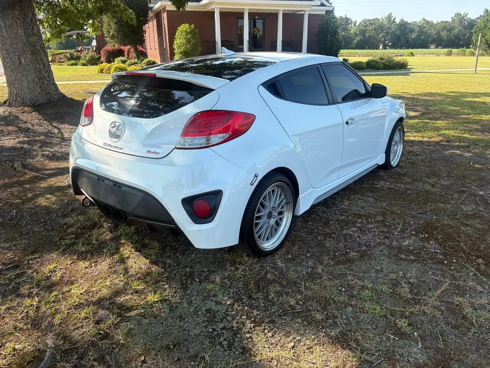 2014 Hyundai Veloster - Image 3 of 12