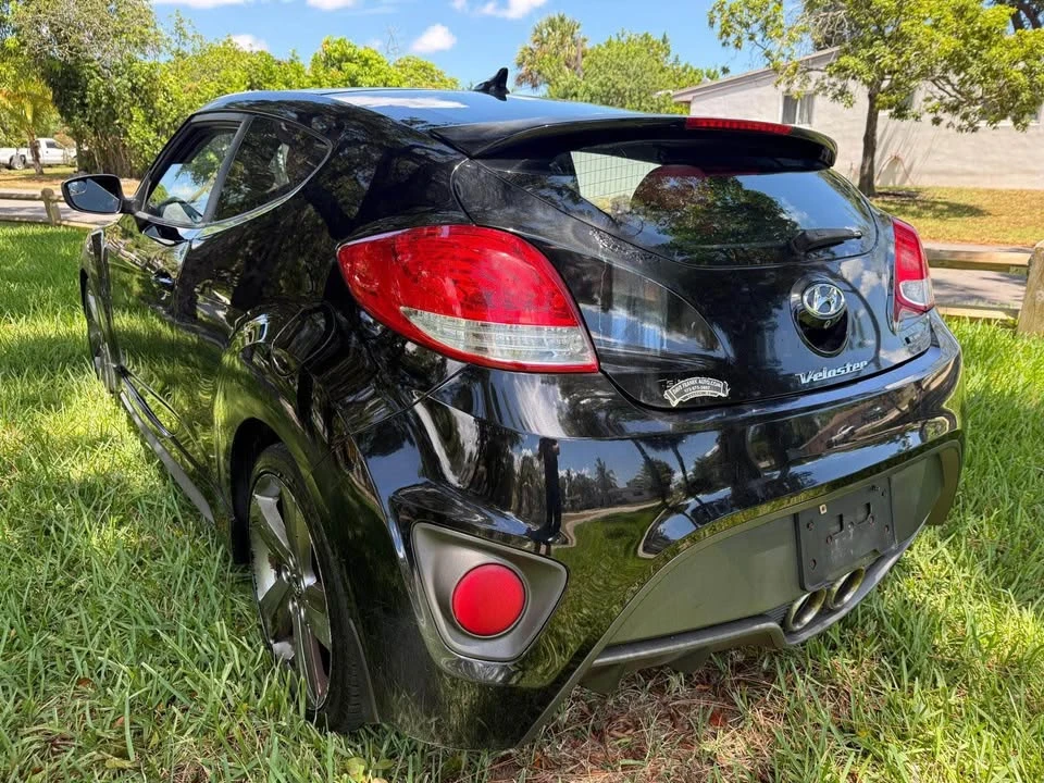 2014 Hyundai Veloster - Image 4 of 20