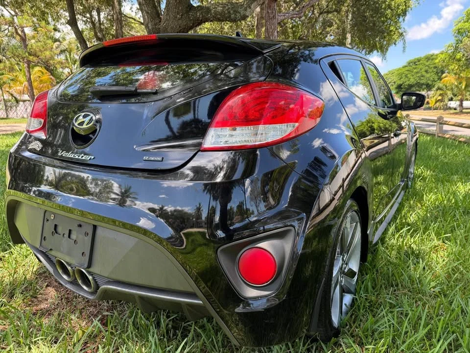 2014 Hyundai Veloster - Image 13 of 20