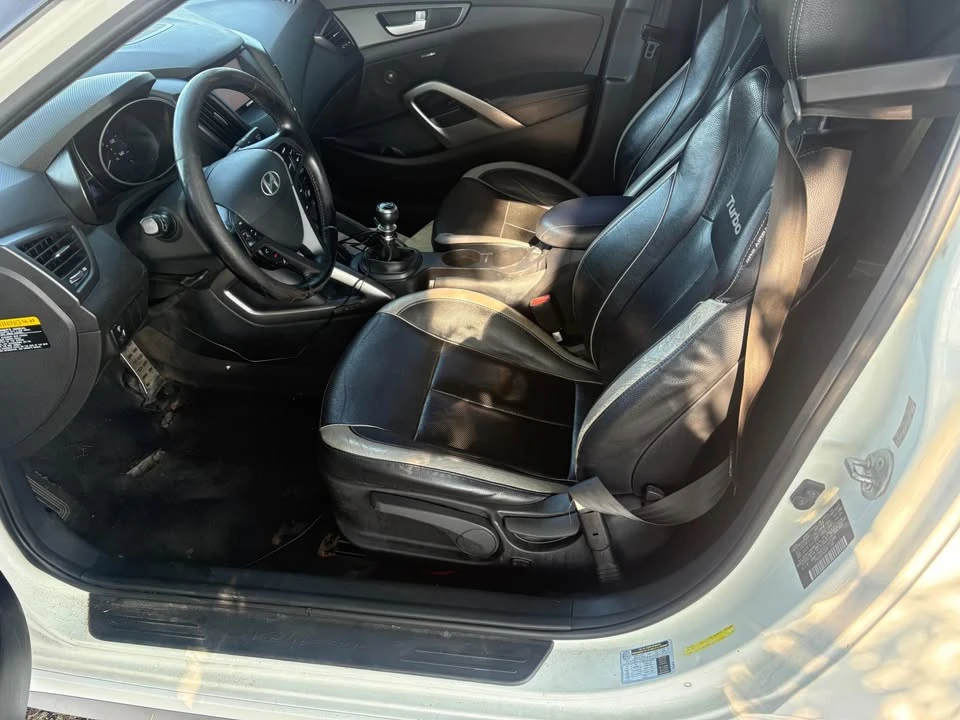 2014 Hyundai Veloster - Image 7 of 12