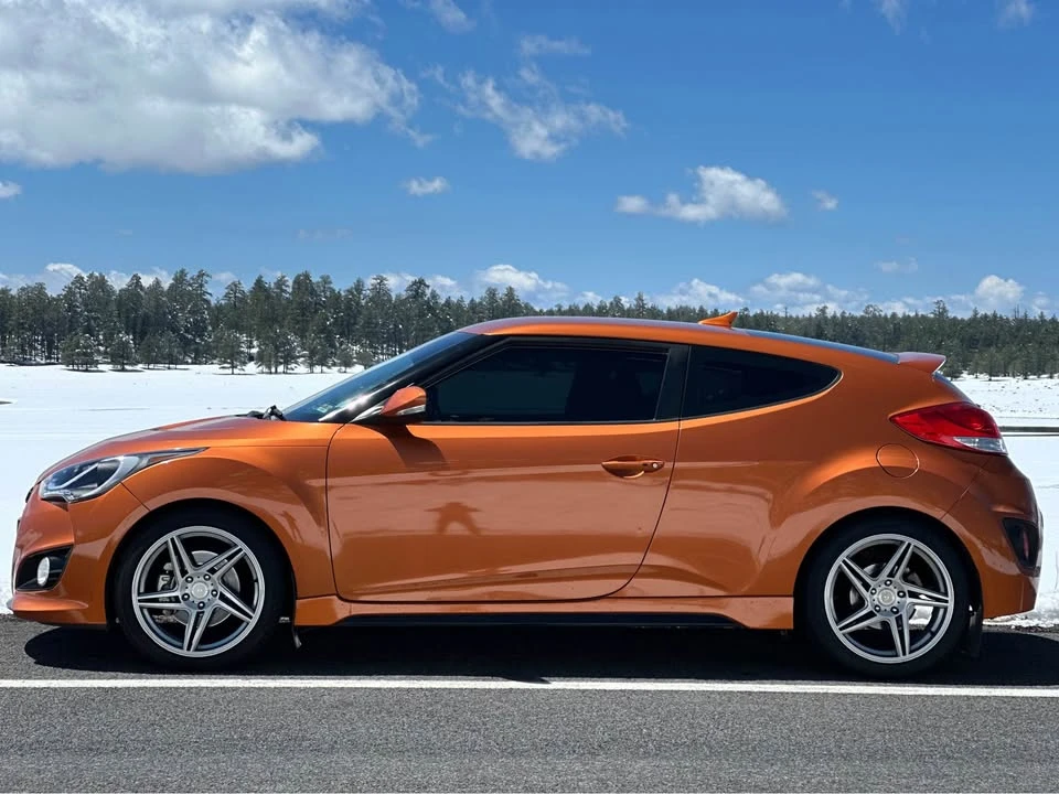 2014 Hyundai Veloster - Image 4 of 15
