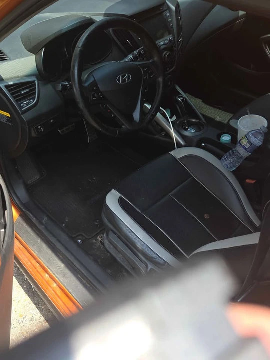 2014 Hyundai Veloster - Image 3 of 6