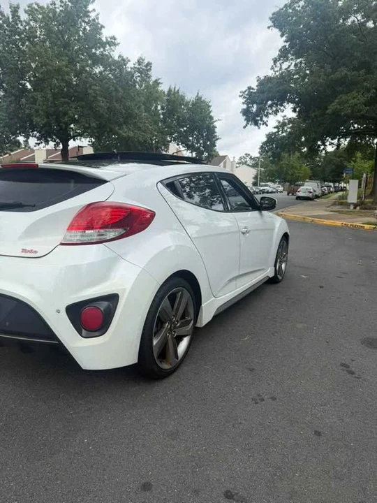 2014 Hyundai Veloster - Image 13 of 13