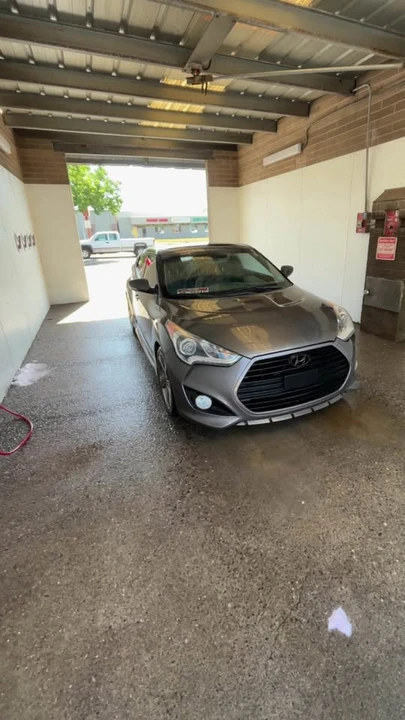 2014 Hyundai Veloster - Image 3 of 3