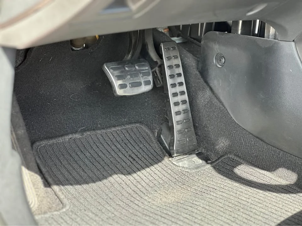 2014 Hyundai Veloster - Image 14 of 15