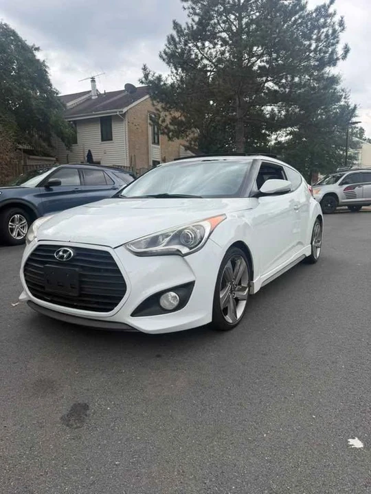 2014 Hyundai Veloster - Image 7 of 13