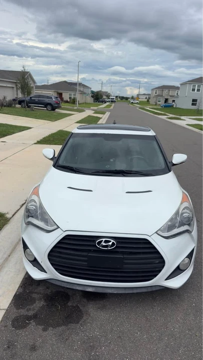 2014 Hyundai Veloster - Image 5 of 9