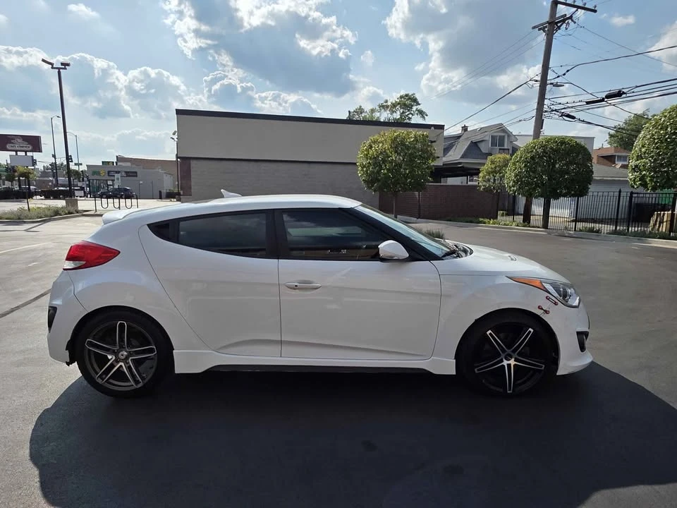 2014 Hyundai Veloster - Image 4 of 14