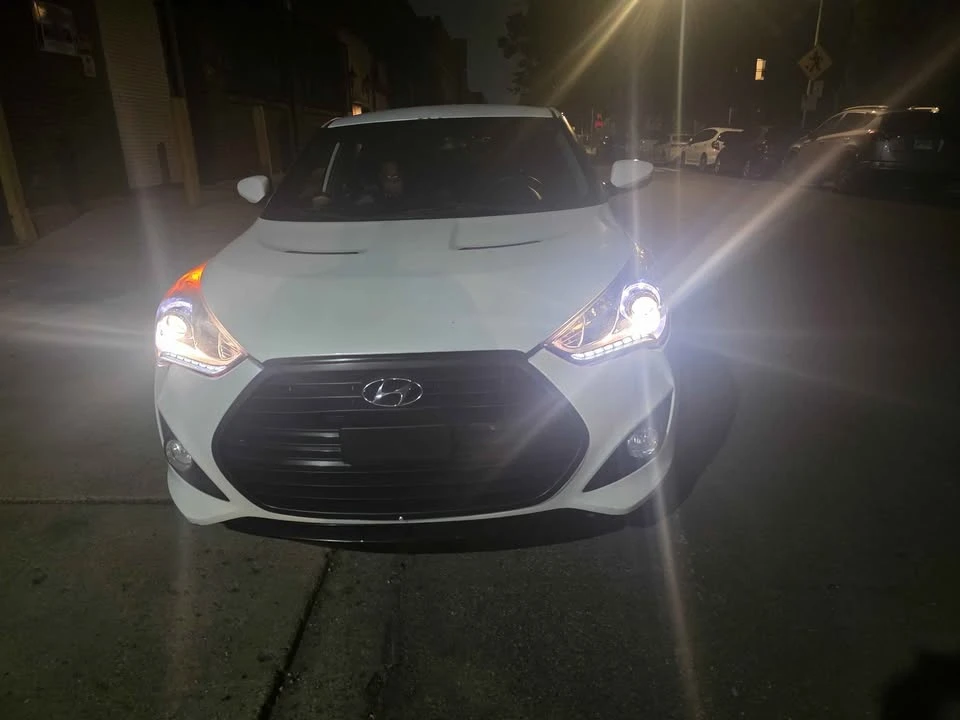 2014 Hyundai Veloster - Image 11 of 14