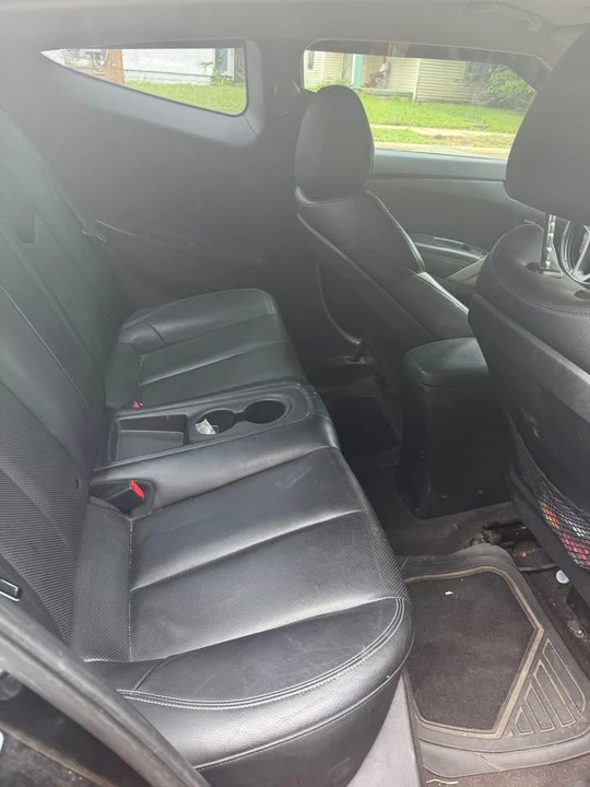 2014 Hyundai Veloster - Image 3 of 3