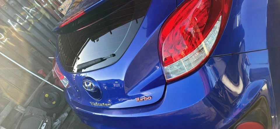2014 Hyundai Veloster - Image 10 of 10