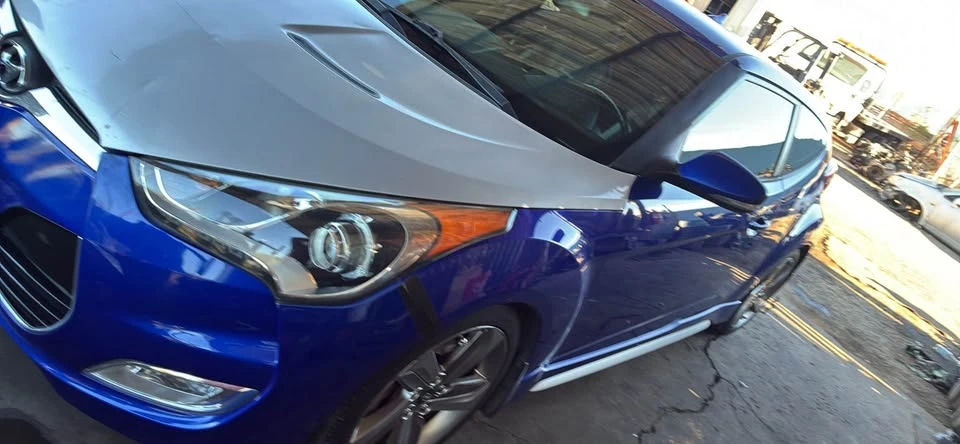 2014 Hyundai Veloster - Image 4 of 10