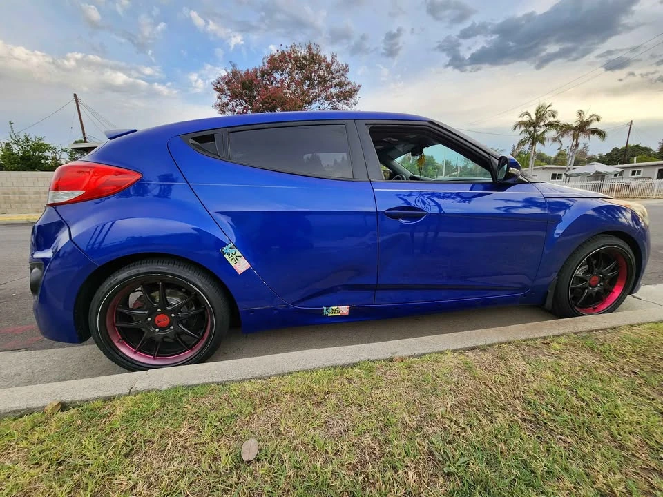 2014 Hyundai Veloster - Image 3 of 8