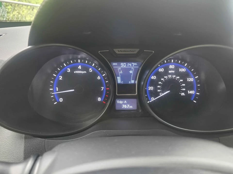 2014 Hyundai Veloster - Image 18 of 18