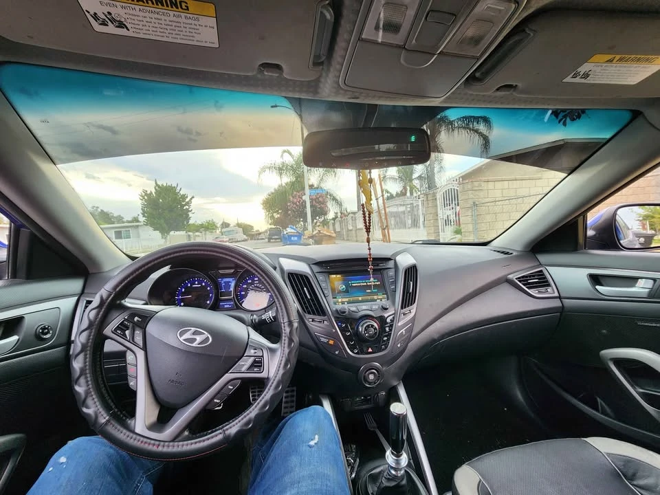 2014 Hyundai Veloster - Image 7 of 8