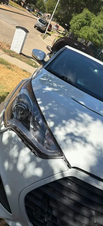 2014 Hyundai Veloster - Image 4 of 4