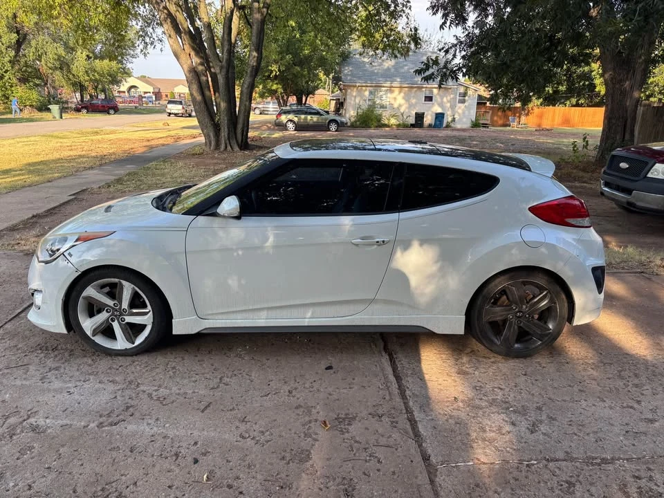 2014 Hyundai Veloster - Image 3 of 16
