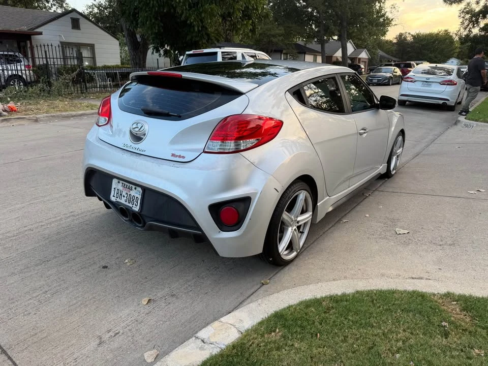 2014 Hyundai Veloster - Image 5 of 12