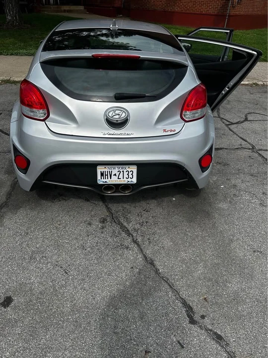 2014 Hyundai Veloster - Image 3 of 8