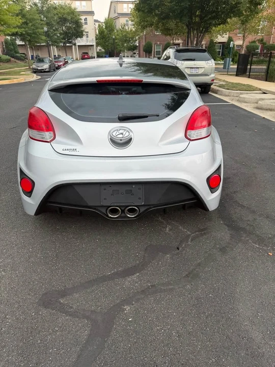2014 Hyundai Veloster - Image 7 of 18