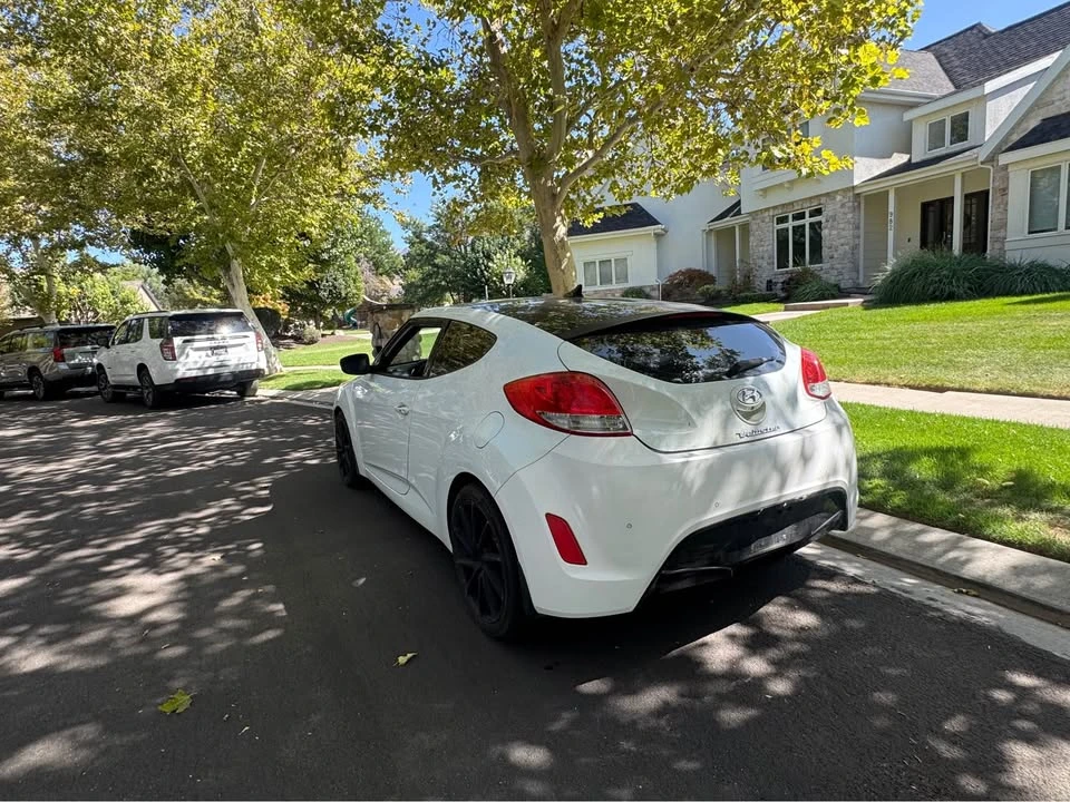 2014 Hyundai Veloster - Image 5 of 14