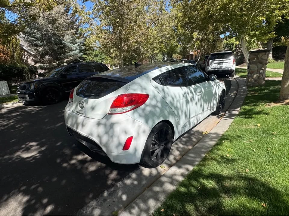 2014 Hyundai Veloster - Image 4 of 14