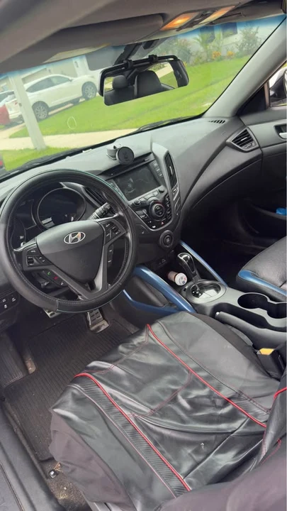2014 Hyundai Veloster - Image 6 of 9