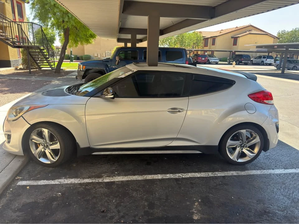 2014 Hyundai Veloster - Image 2 of 6
