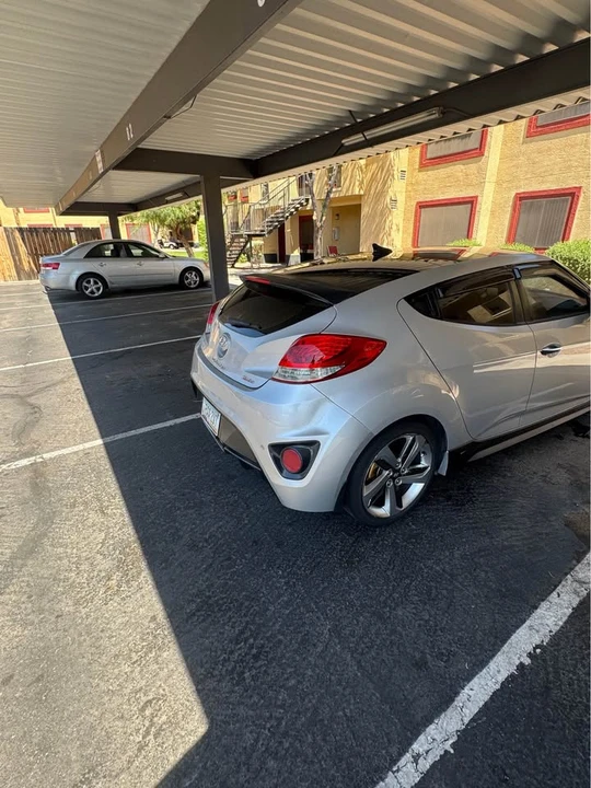 2014 Hyundai Veloster - Image 4 of 6