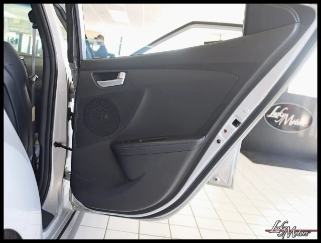 2014 Hyundai Veloster - Image 26 of 29