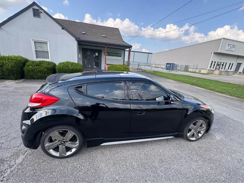 2014 Hyundai Veloster - Image 4 of 18