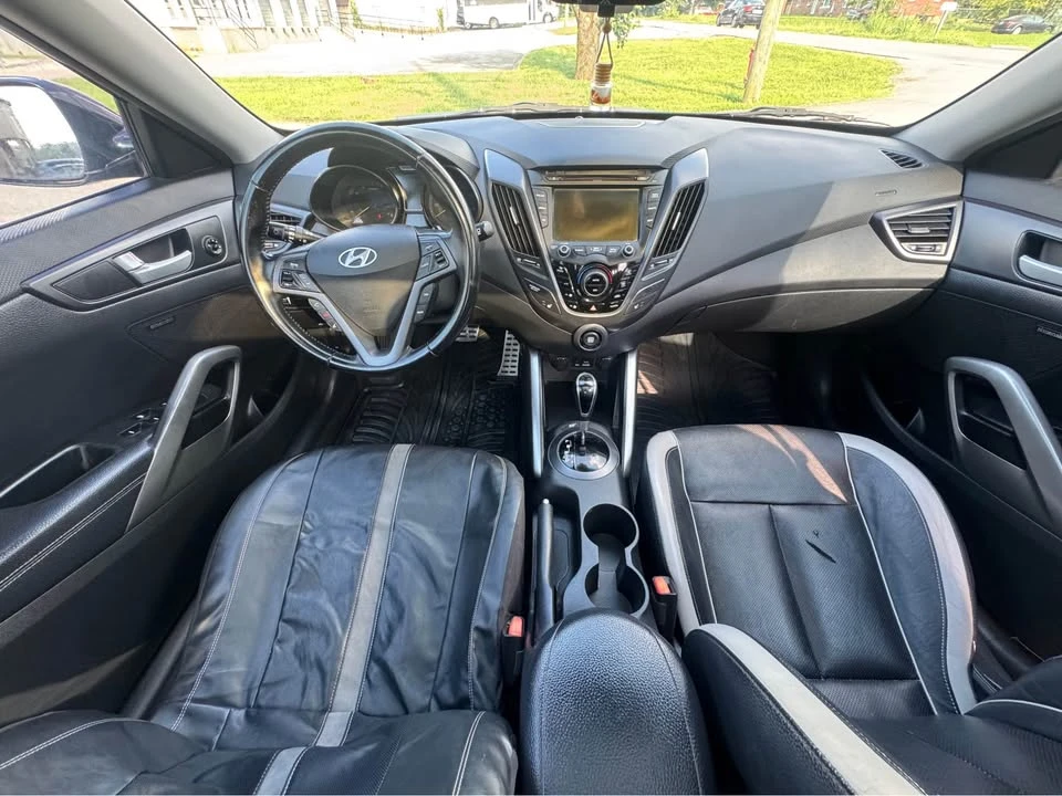 2014 Hyundai Veloster - Image 11 of 18