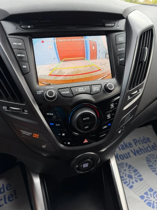 2014 Hyundai Veloster - Image 14 of 20
