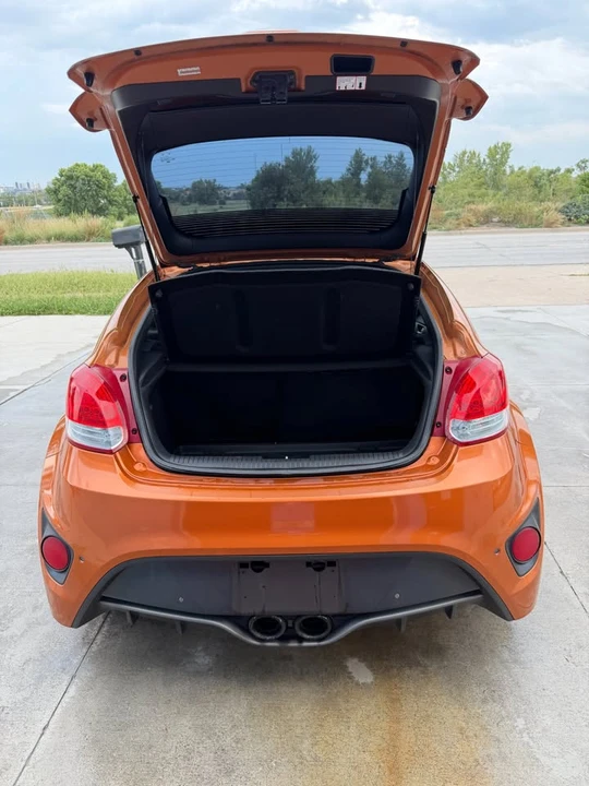2014 Hyundai Veloster - Image 17 of 20