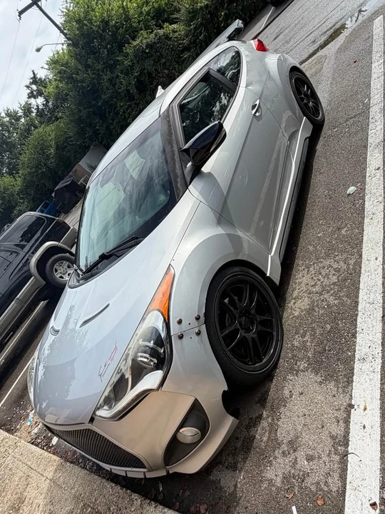 2014 Hyundai Veloster - Image 4 of 7