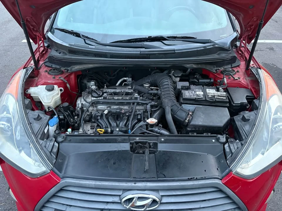 2014 Hyundai Veloster - Image 19 of 20