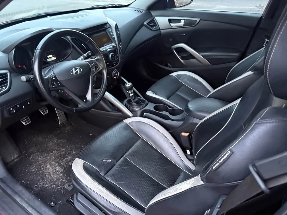 2014 Hyundai Veloster - Image 9 of 20