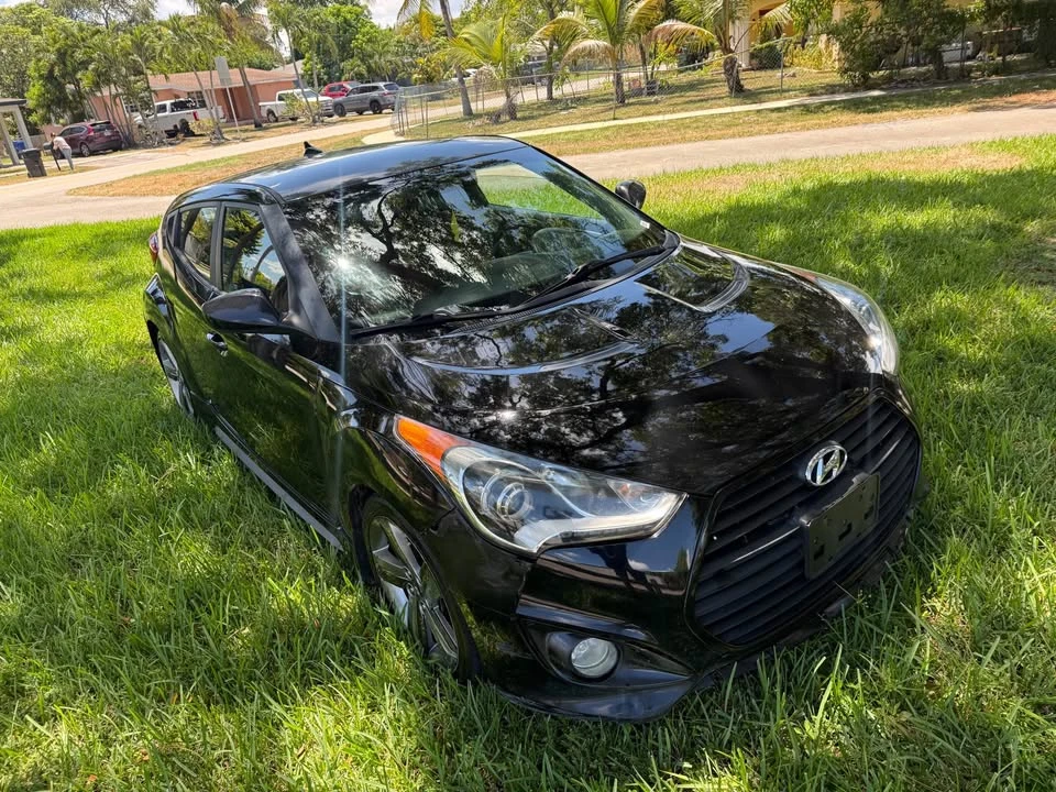 2014 Hyundai Veloster - Image 18 of 20