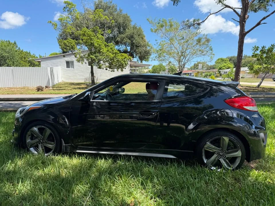 2014 Hyundai Veloster - Image 13 of 20