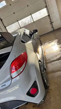 2014 Hyundai Veloster Turbo R-Spec Coupe 3D