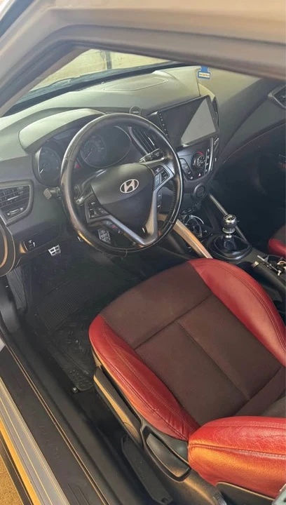2014 Hyundai Veloster - Image 4 of 13