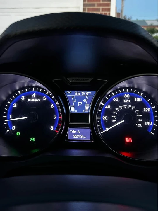 2014 Hyundai Veloster - Image 9 of 12