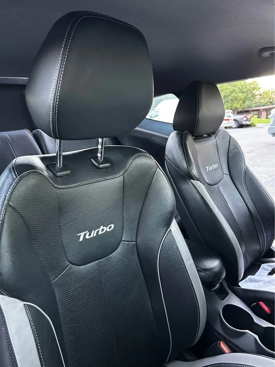 2014 Hyundai Veloster - Image 5 of 12